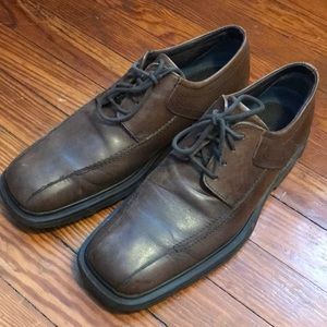 Kenneth Cole shoes